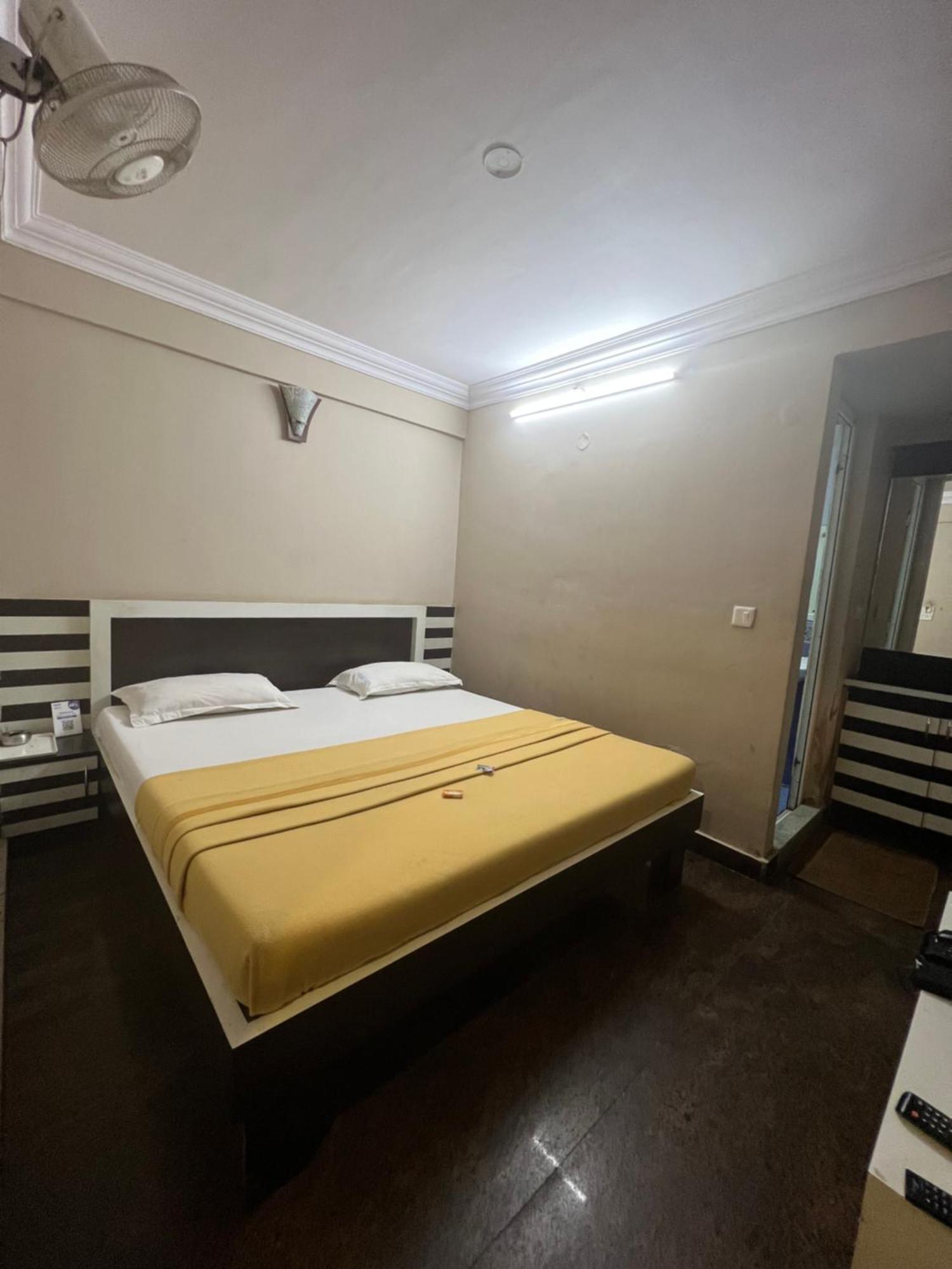 Dreamz Lodge Bangalore Eksteriør billede