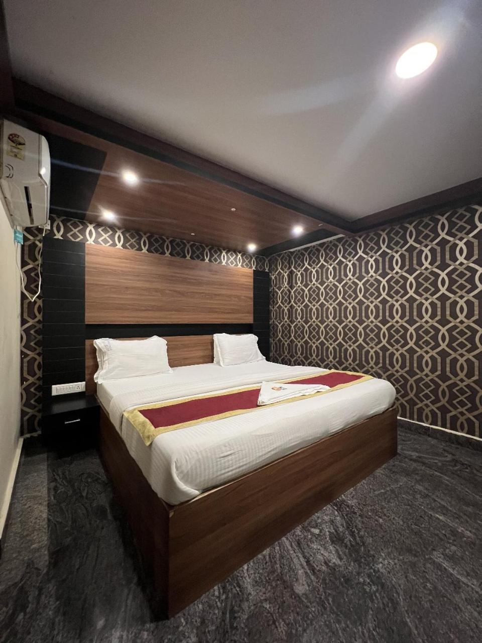 Dreamz Lodge Bangalore Eksteriør billede