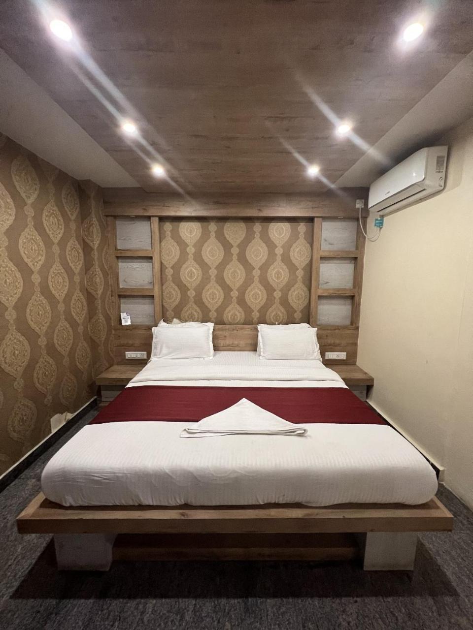 Dreamz Lodge Bangalore Eksteriør billede